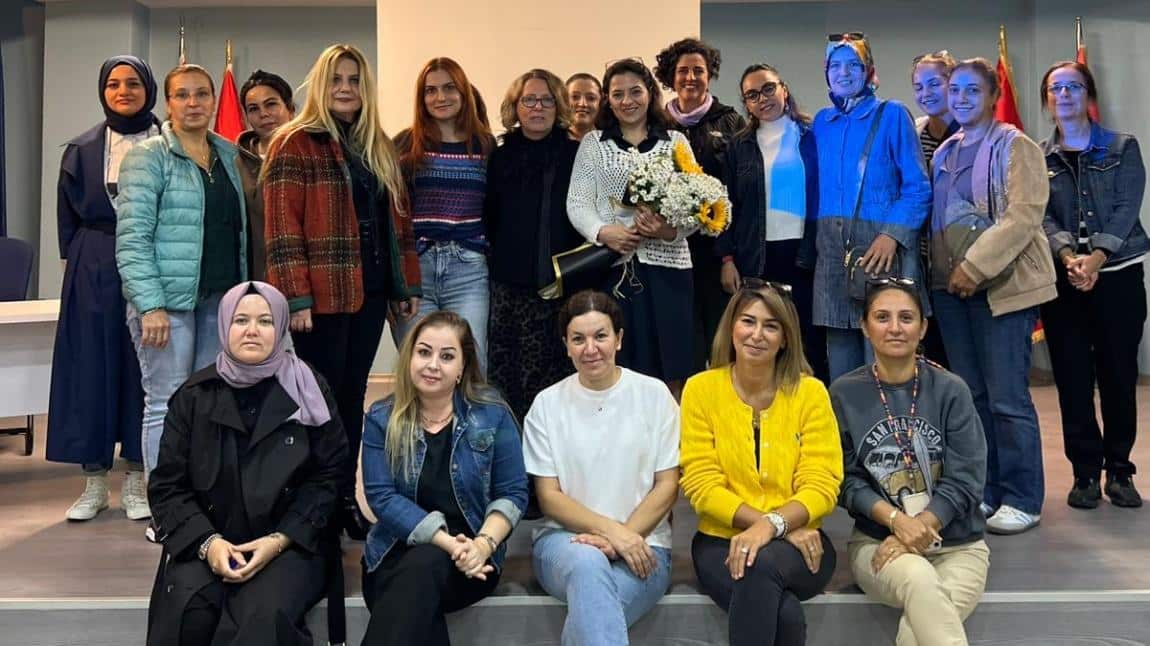 ŞİDDETSİZ İLETİŞİM BAĞLAMINDA FİLM ÜZERİNE SÖYLEŞİ